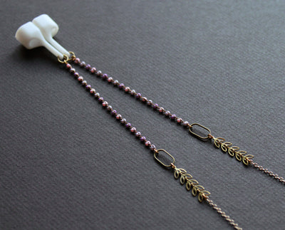 Violet Earbud Chain