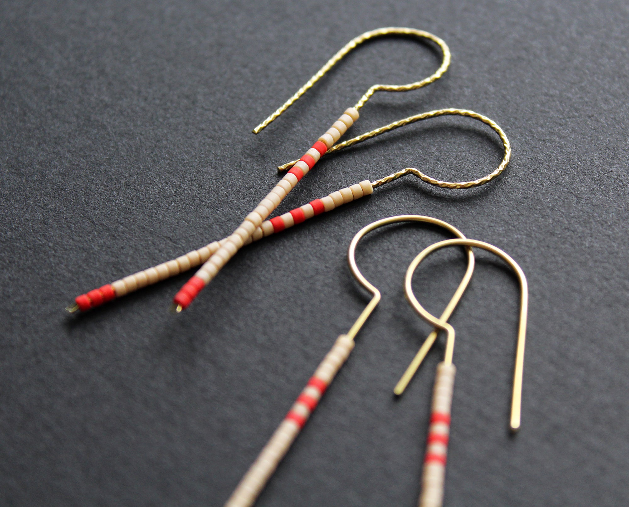 Loop Earrings - Beige & Red