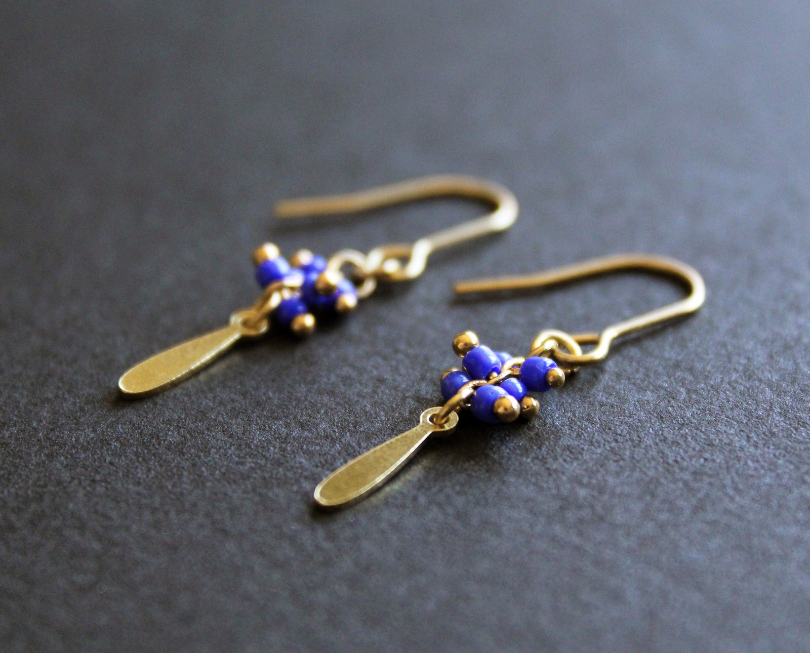 Palo Earrings Blue - Short