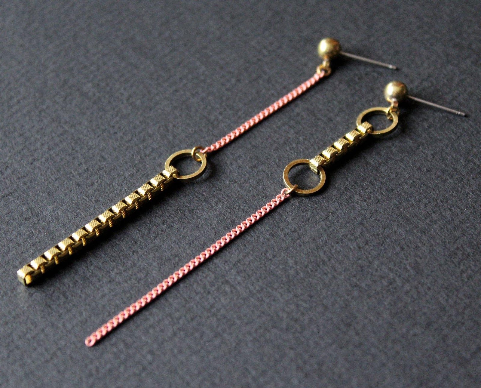 Jillian Earrings Asymmetric Pink - Nea