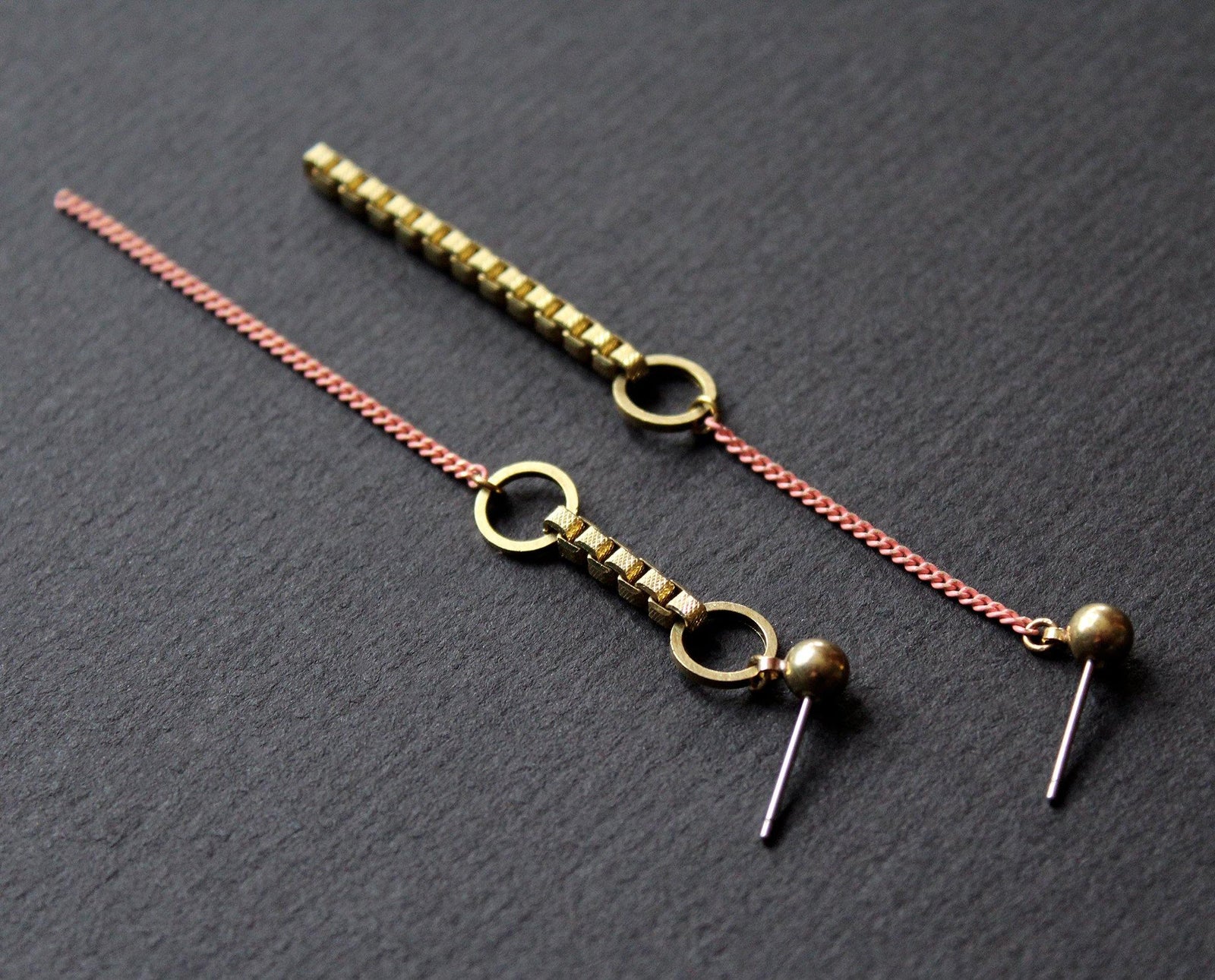 Jillian Earrings Asymmetric Pink - Nea