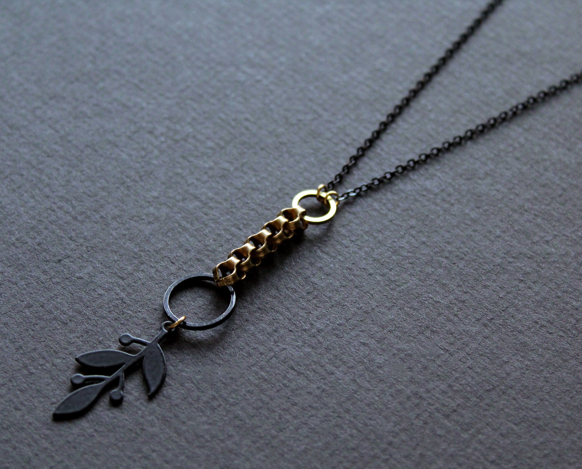 Paz Necklace