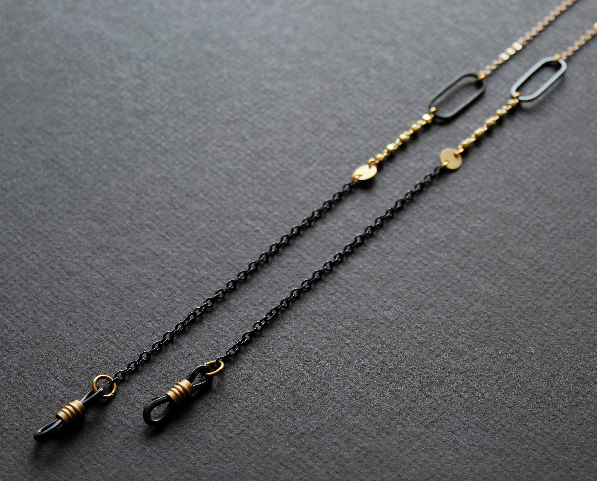 Diem Glasses Chain