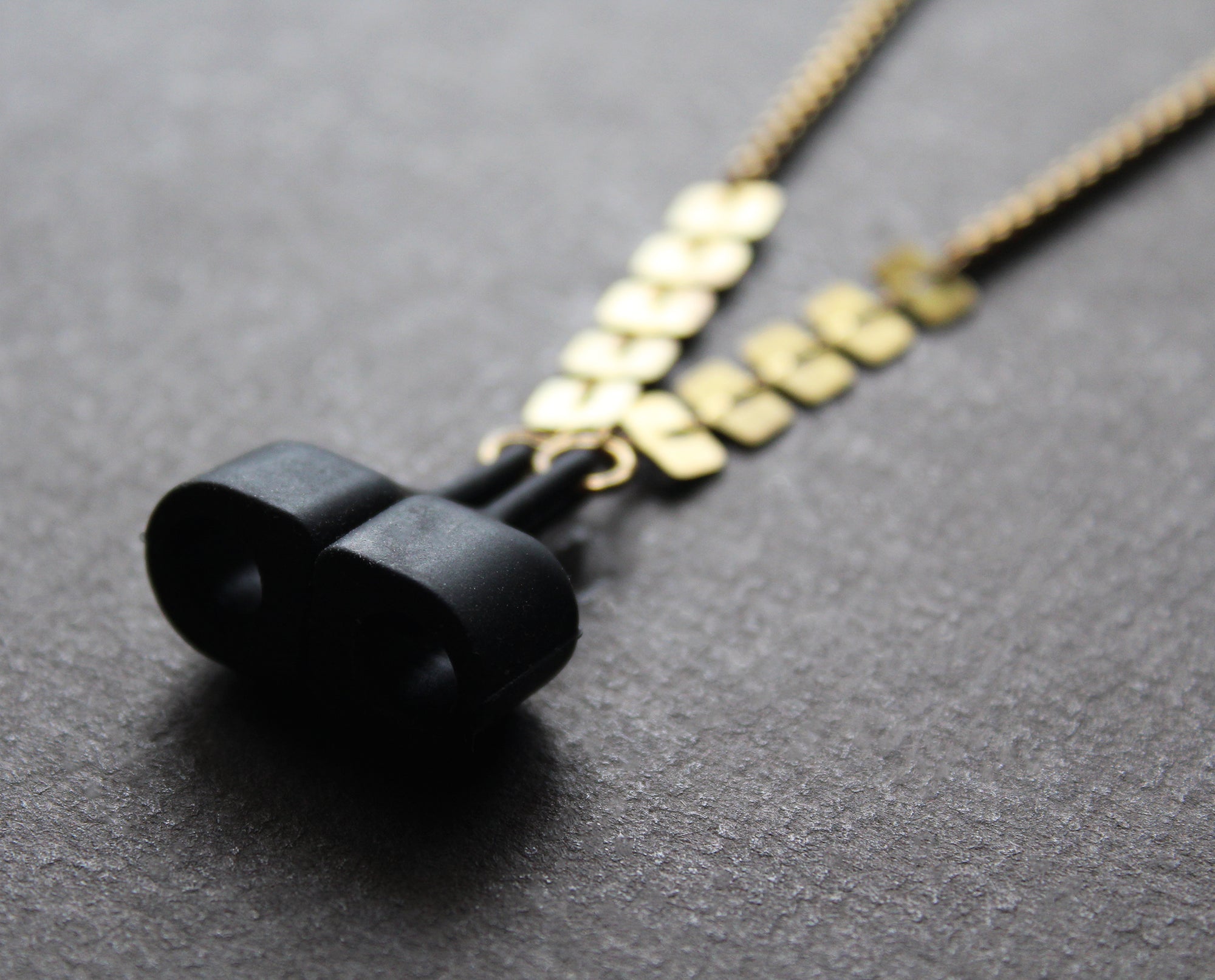 Corina Earbud Chain