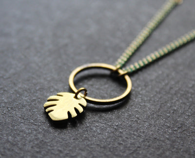 Monstera Necklace