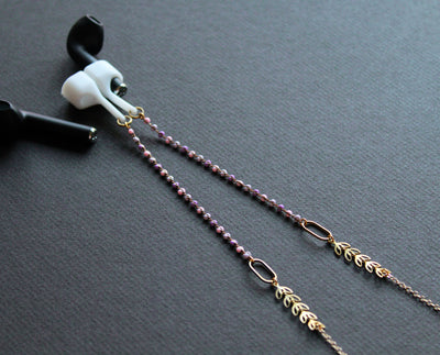Violet Earbud Chain