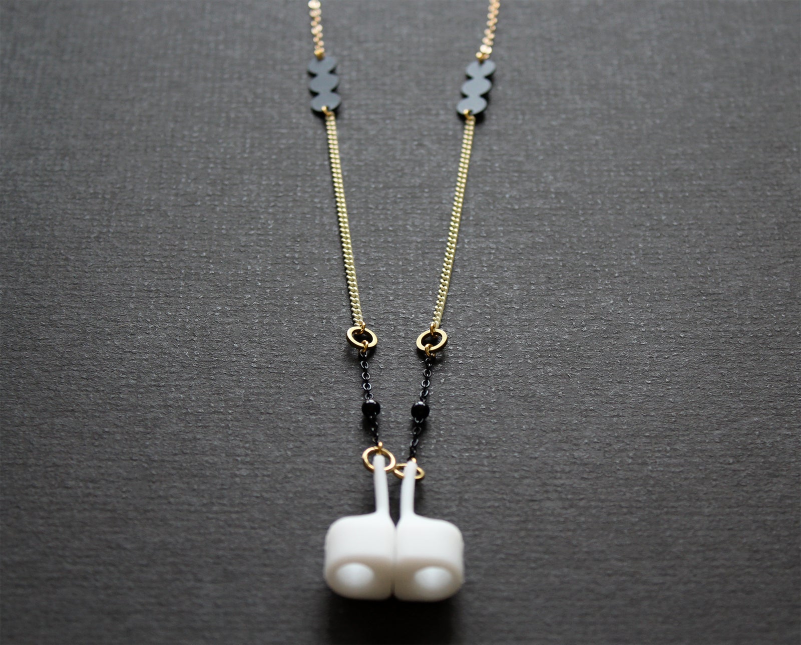 Chaîne à écouteurs Belinda