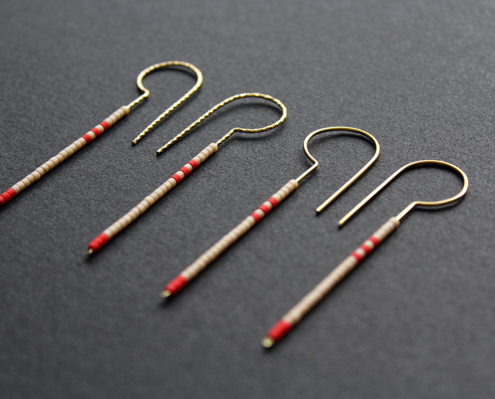 Loop Earrings - Beige & Red