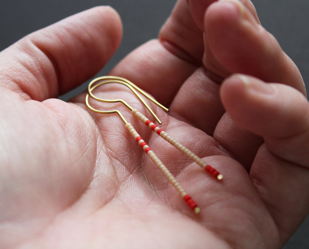 Loop Earrings - Beige & Red