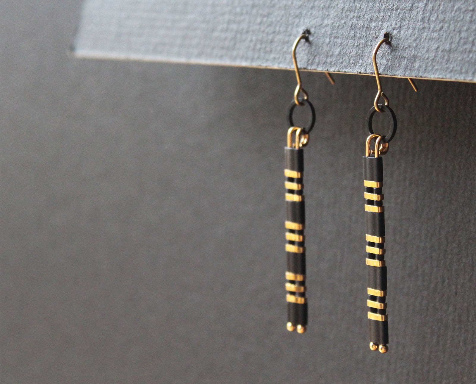 Tila Earrings - 01