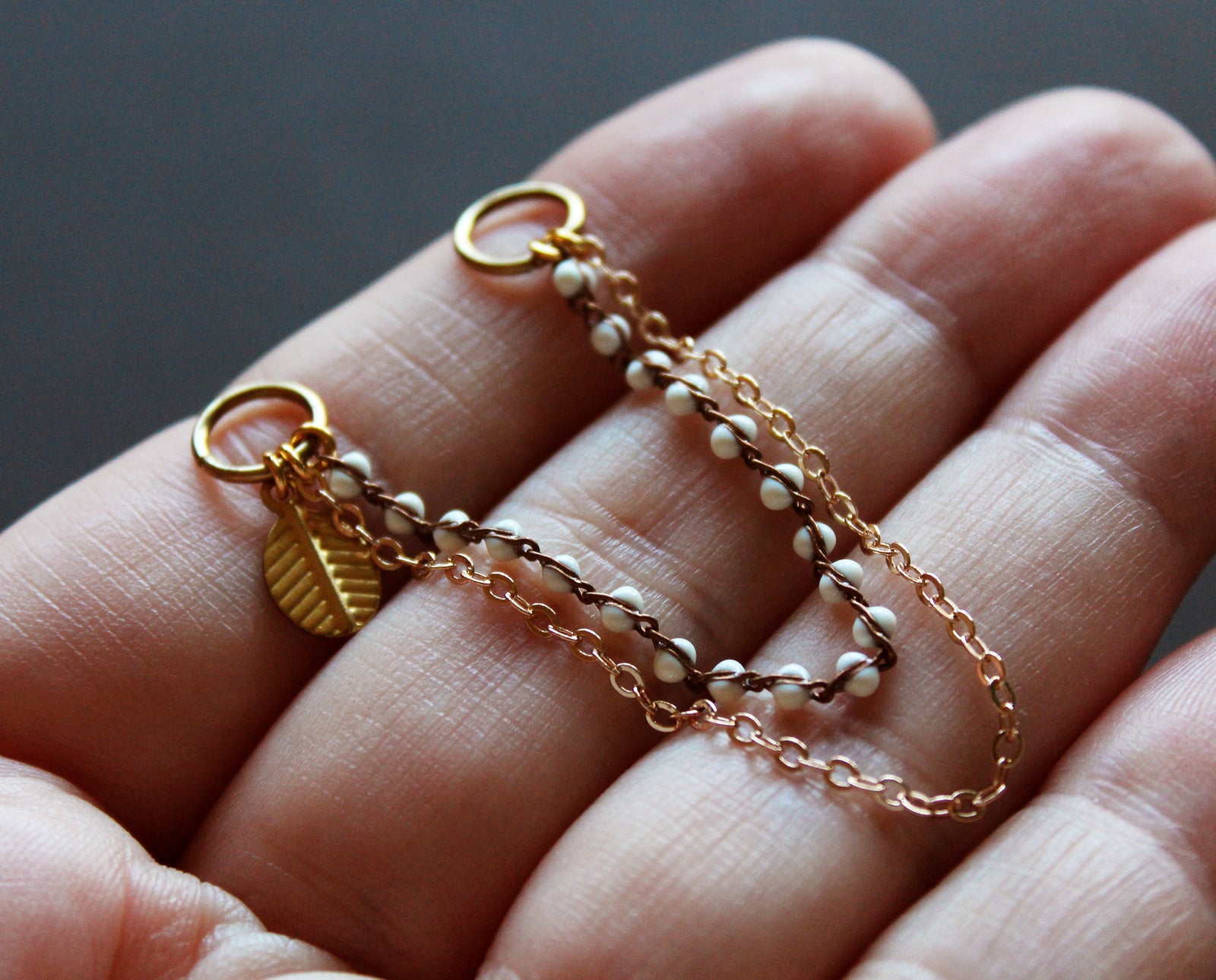 Lani Shoe Chain - White