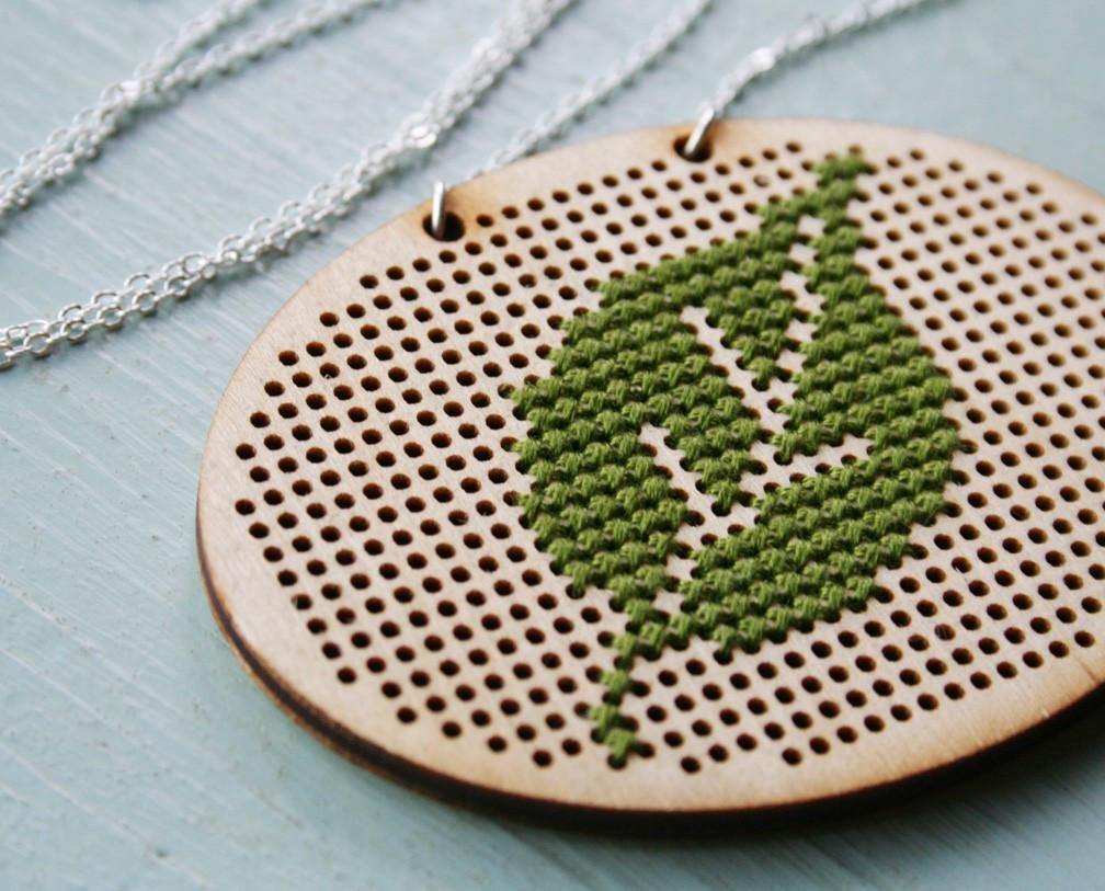 Leaf Necklace - Nea - 1