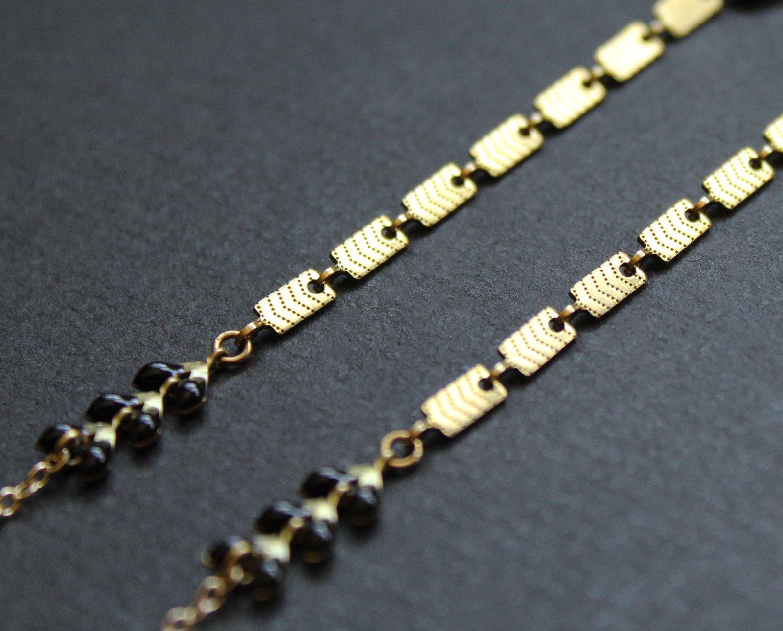 Paulina Glasses Chain - Nea