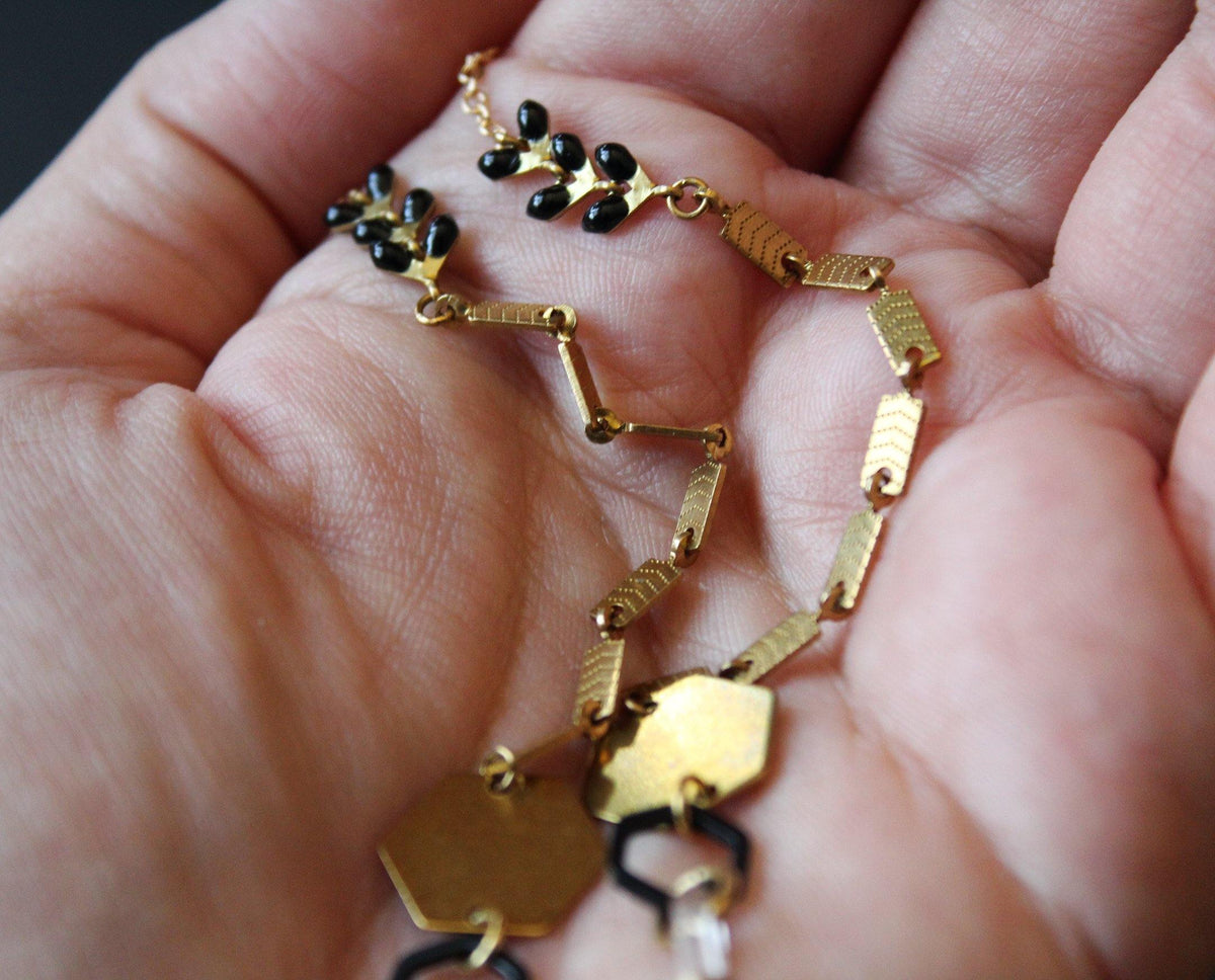 Paulina Glasses Chain - Nea