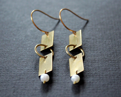 Pareli Earrings - Nea