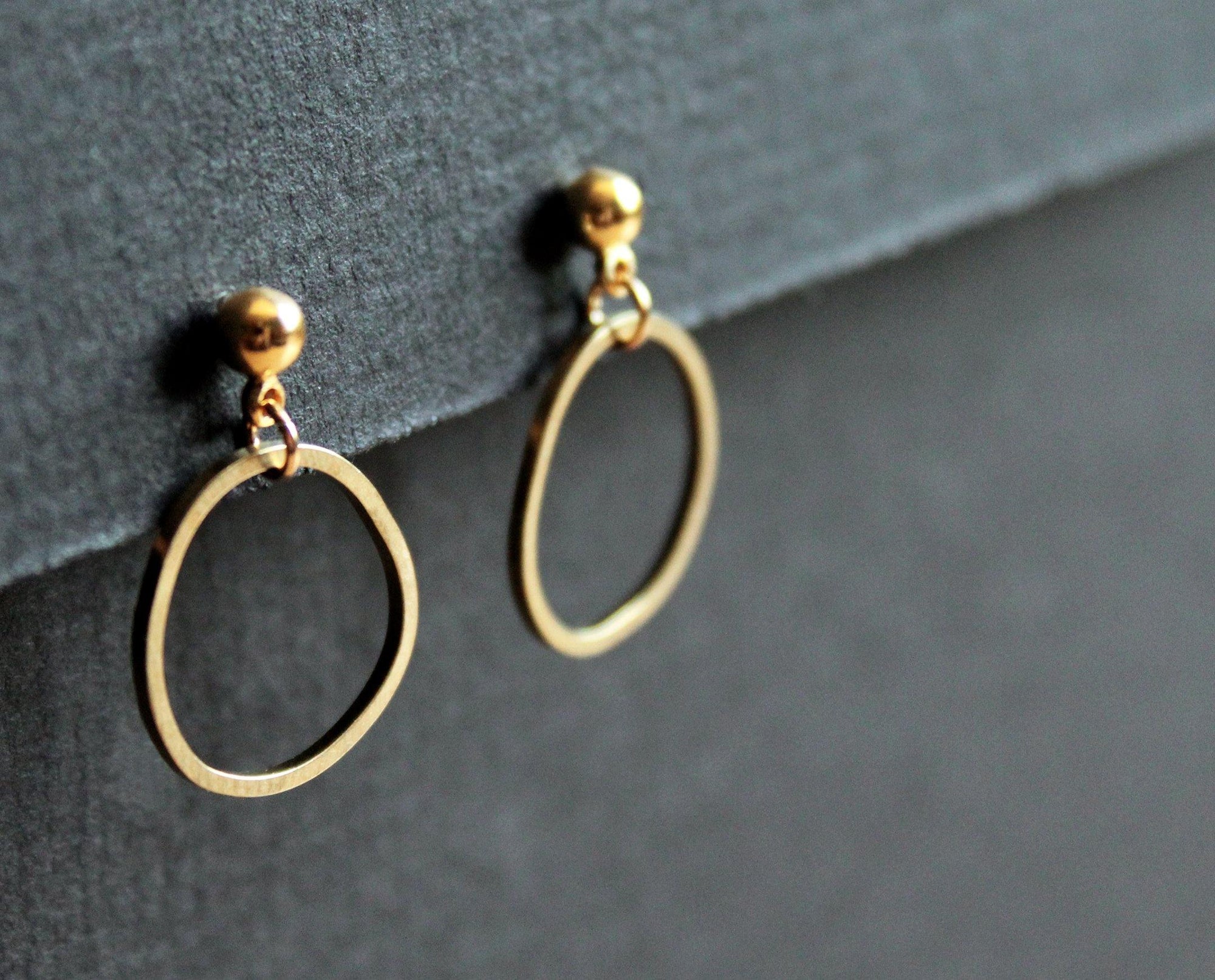 Topo Earrings 5 - Nea