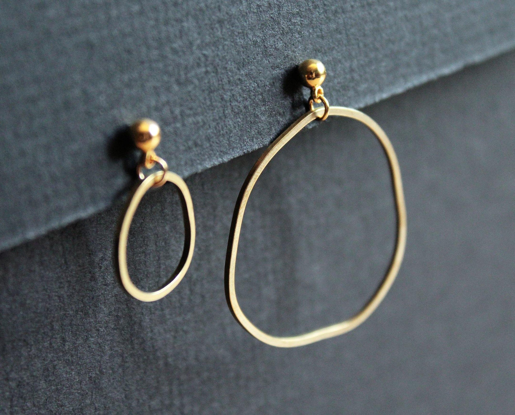 Topo Earrings 5 - Nea