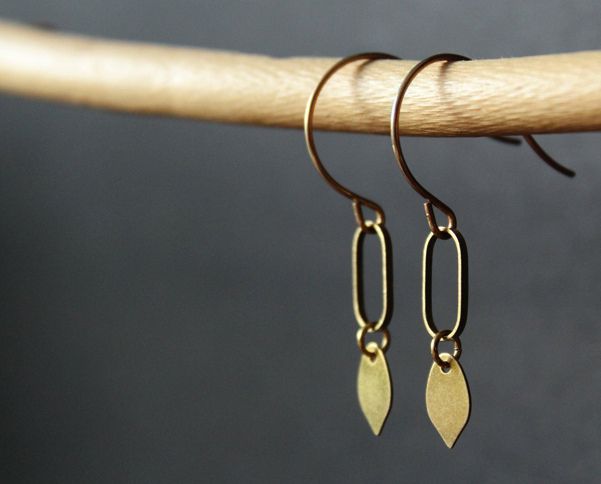 Petiole Earrings - Nea