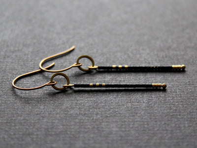 Larna Earrings - Black & Gold